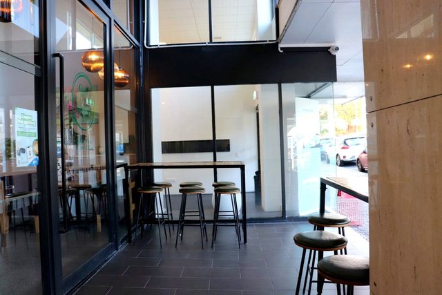 Dot & Winnies  in CBD — photo 4