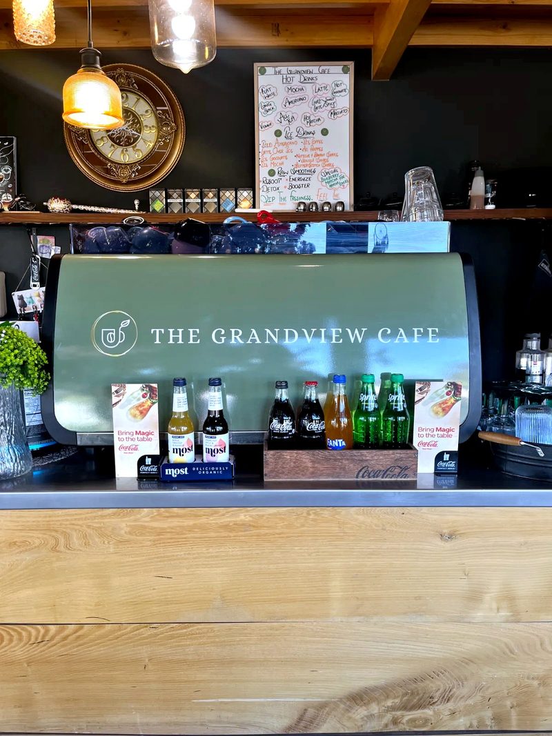 The Grandview Cafe in Nawton. Photo 5