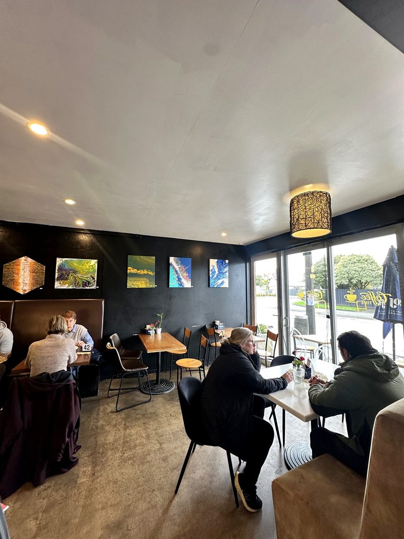 Sweet Lili's Cafe & Bar in Bishopdale — photo 3