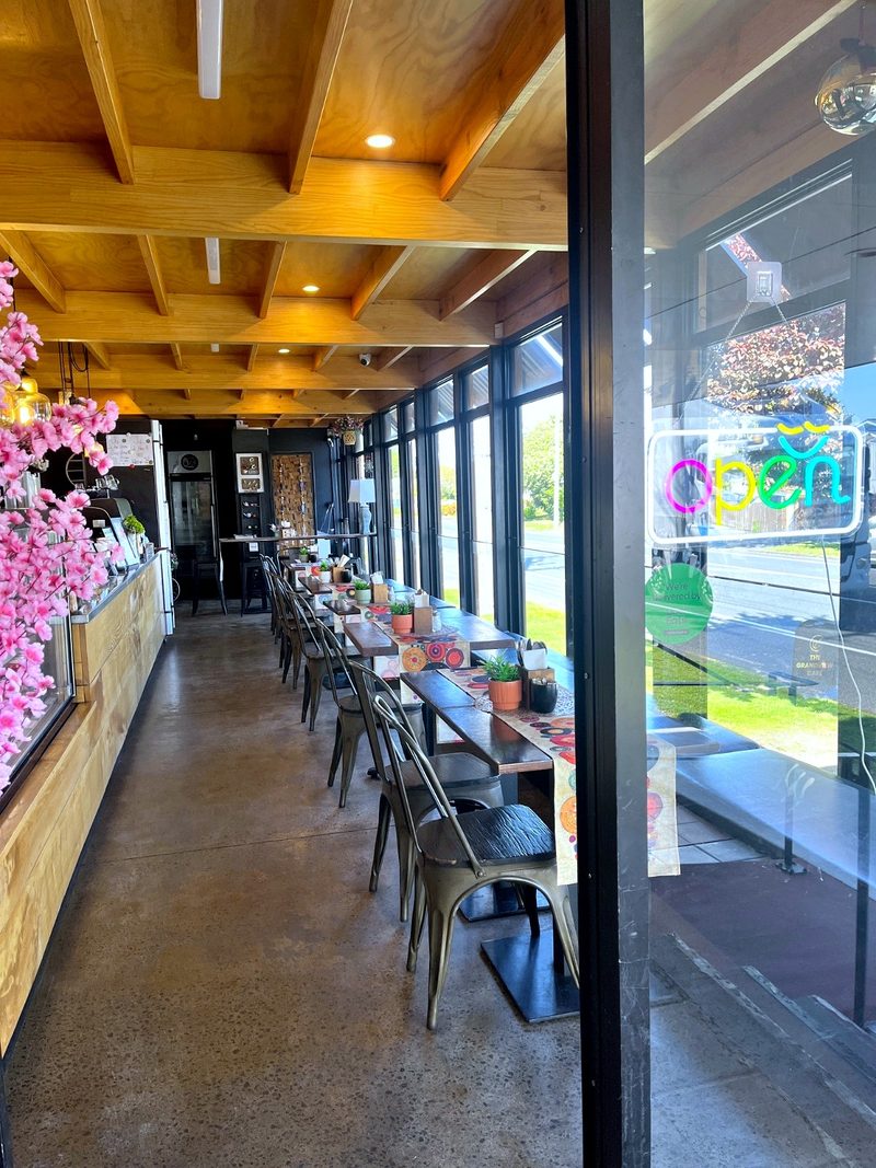 The Grandview Cafe in Nawton. Photo 9