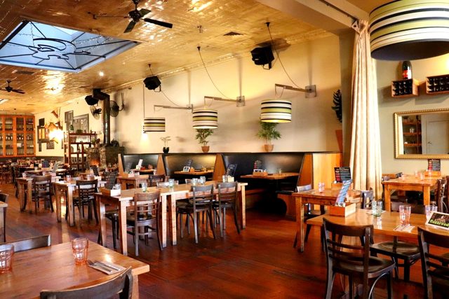 Iguana Street Bar & Restaurant — space to book in Hamilton Central, Hamilton