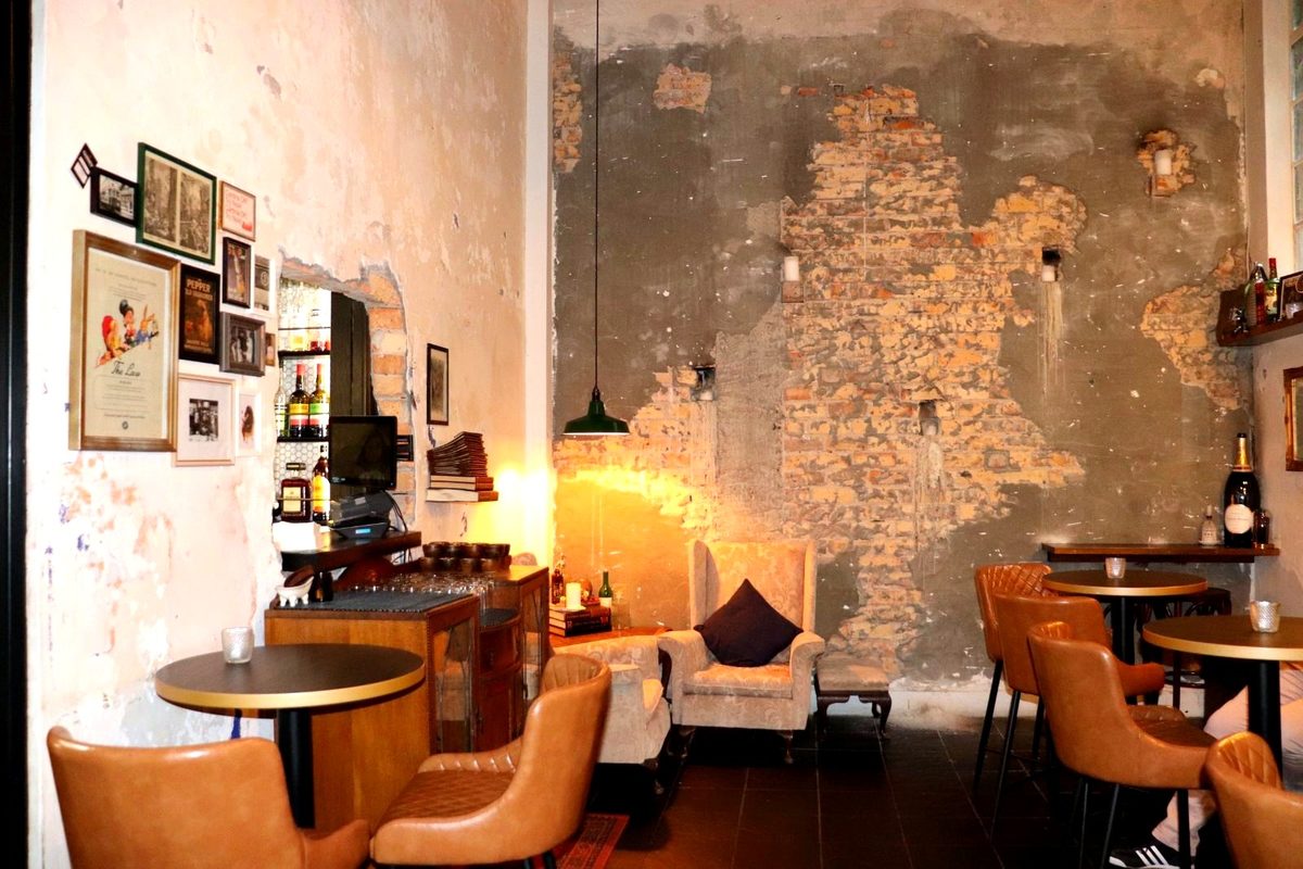 Definitely Maybe  — interior of the space to book in St Kevin's Arcade on K Road