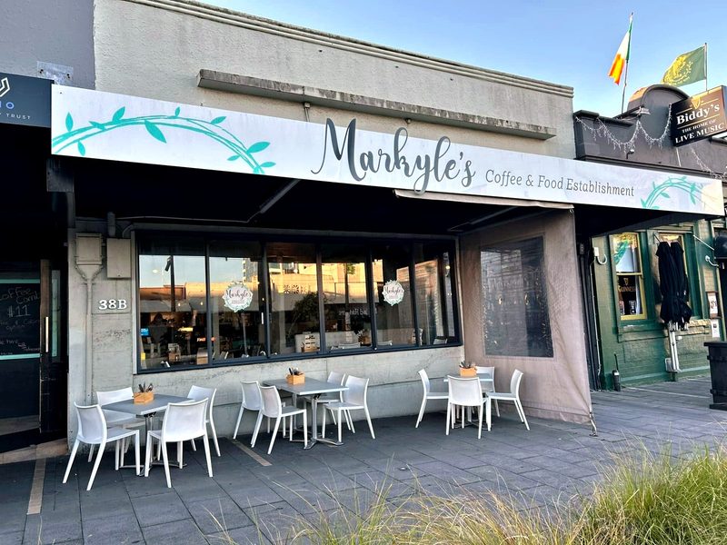 Markyles in Hamilton Central. Photo 3