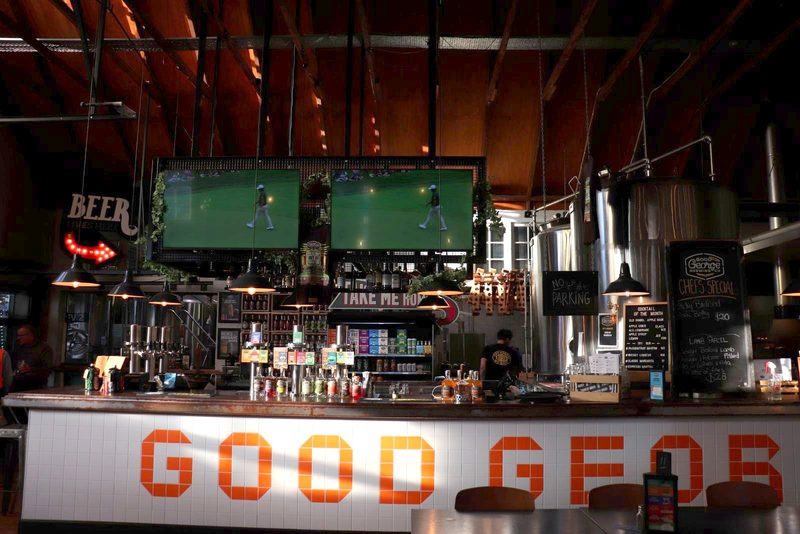 Good George Dining Hall in Frankton — photo 3