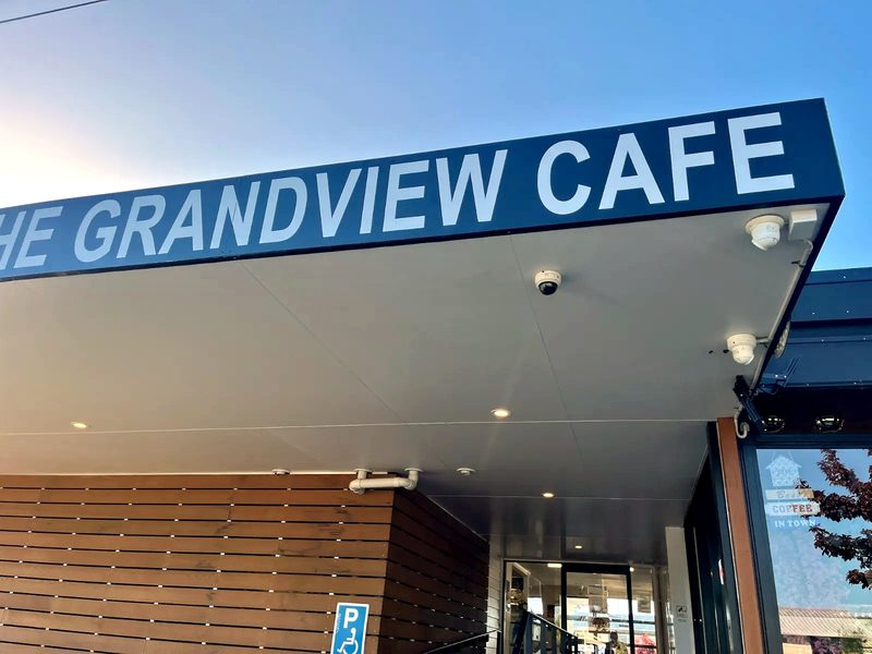 The Grandview Cafe in Nawton. Photo 2